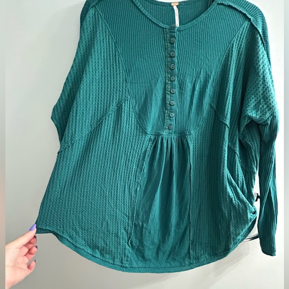 Free People Leo Oversize Henley Soft Waffle Knit Thermal Tunic Top - Picture 9 of 9